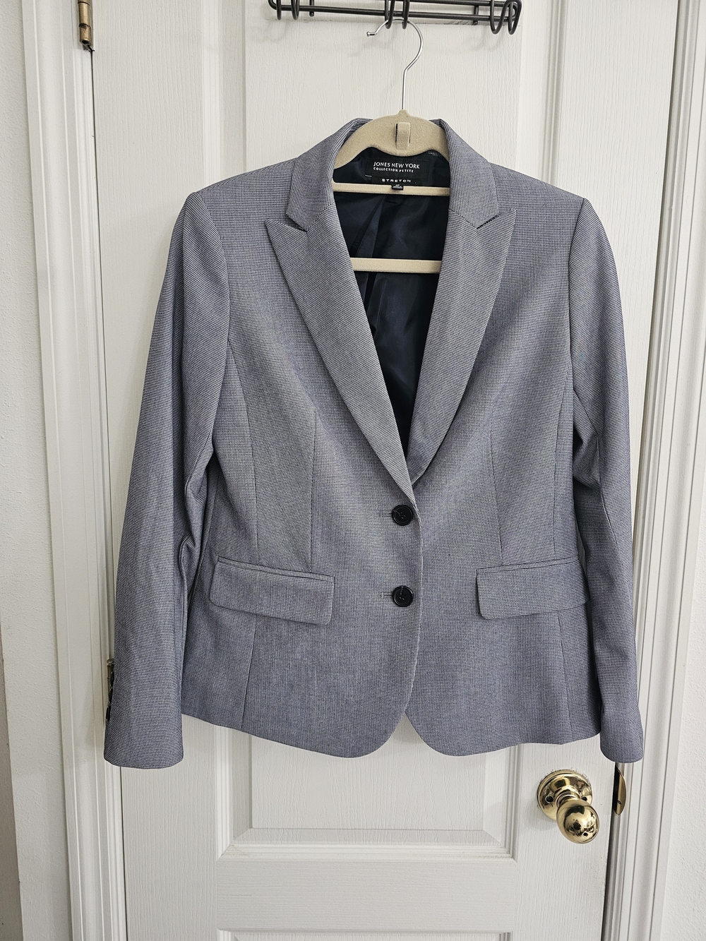 Jones New York Gray Two-Button Women's Blazer